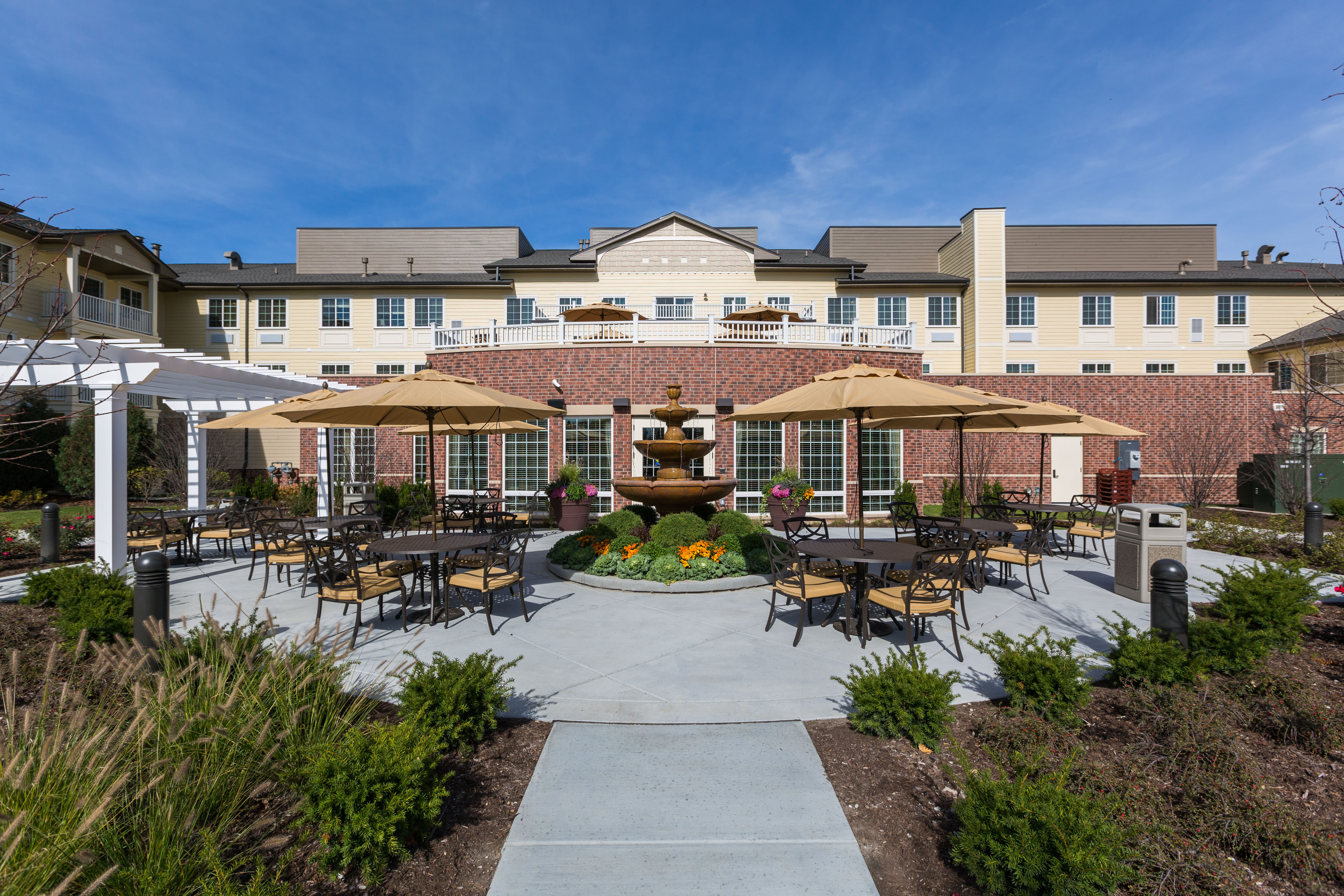 Green Oaks Senior Living