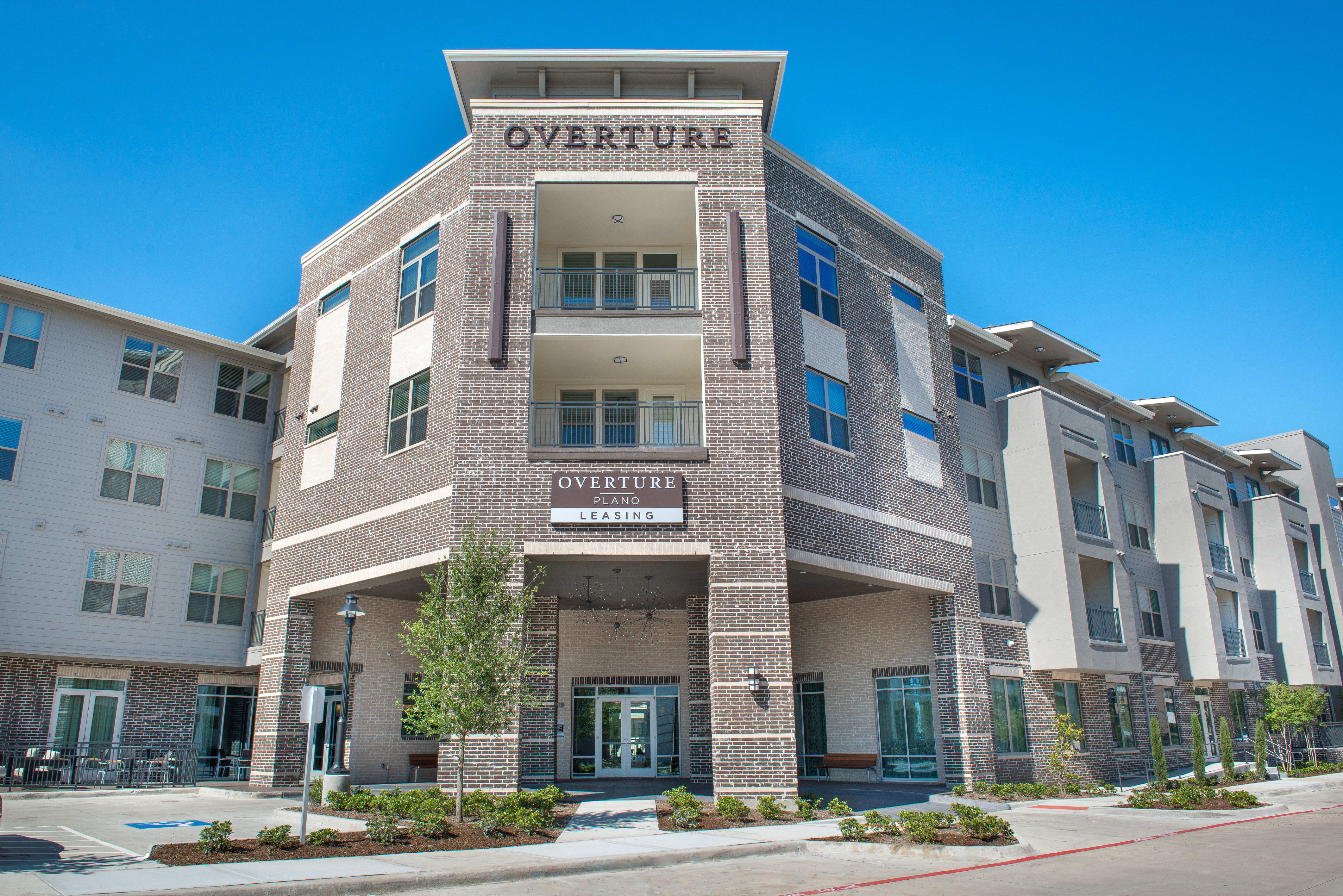 Overture Plano 55+ Apartment Homes