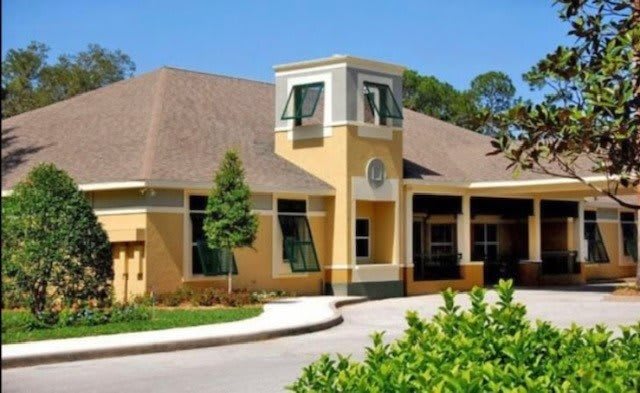 Reflections Memory Care of Port Orange