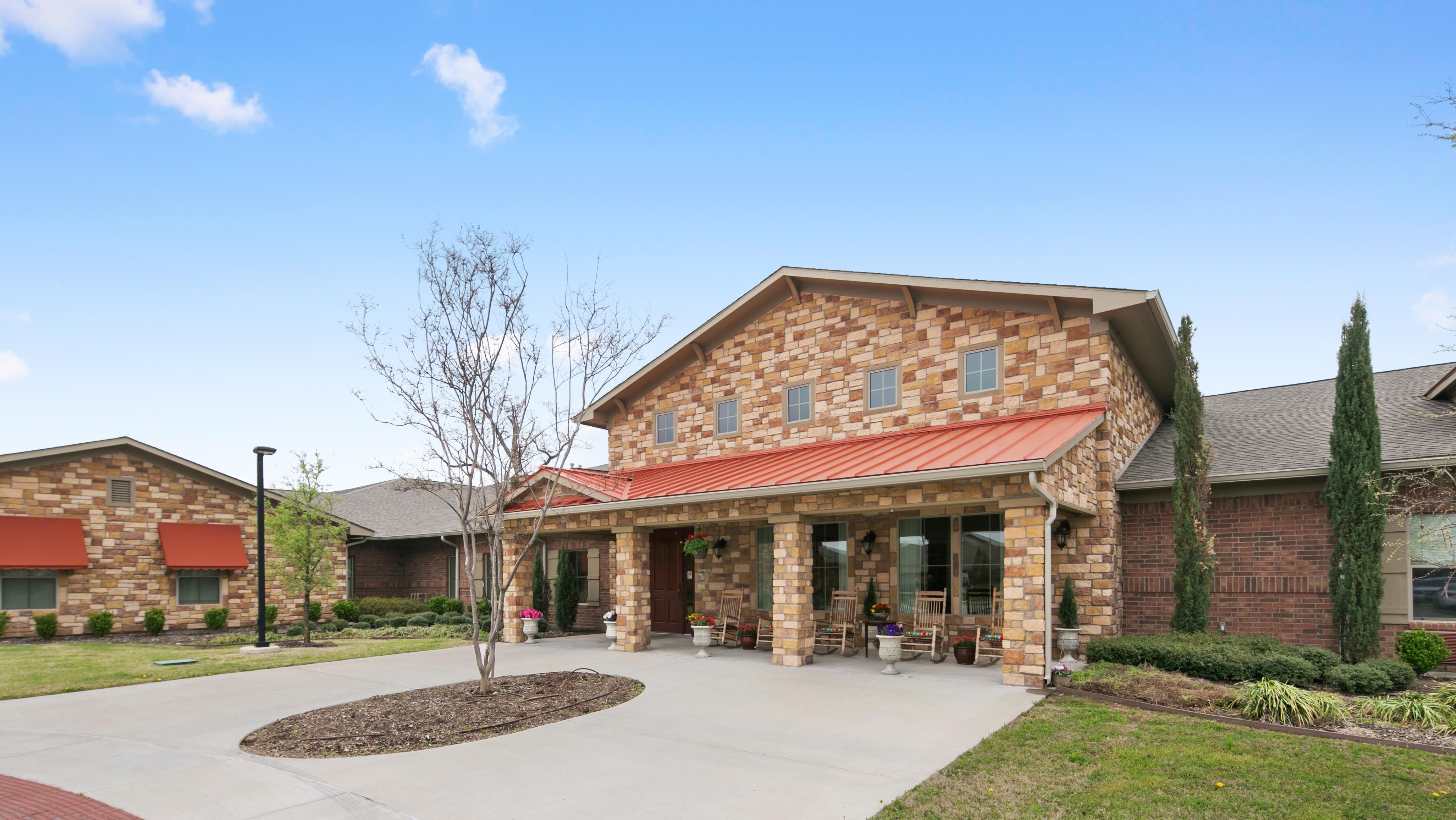 River Oaks Assisted Living and Memory Care