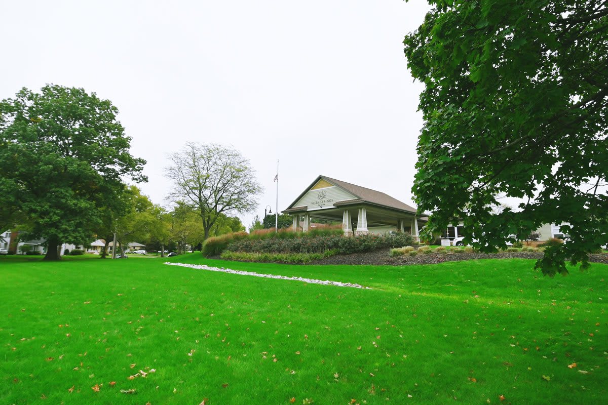 The Cortland Riverside Gardens